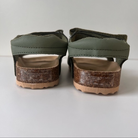 GYMBOREE Boys Striped Sandals - Safari Camp - Greenwich - Picture 6 of 7